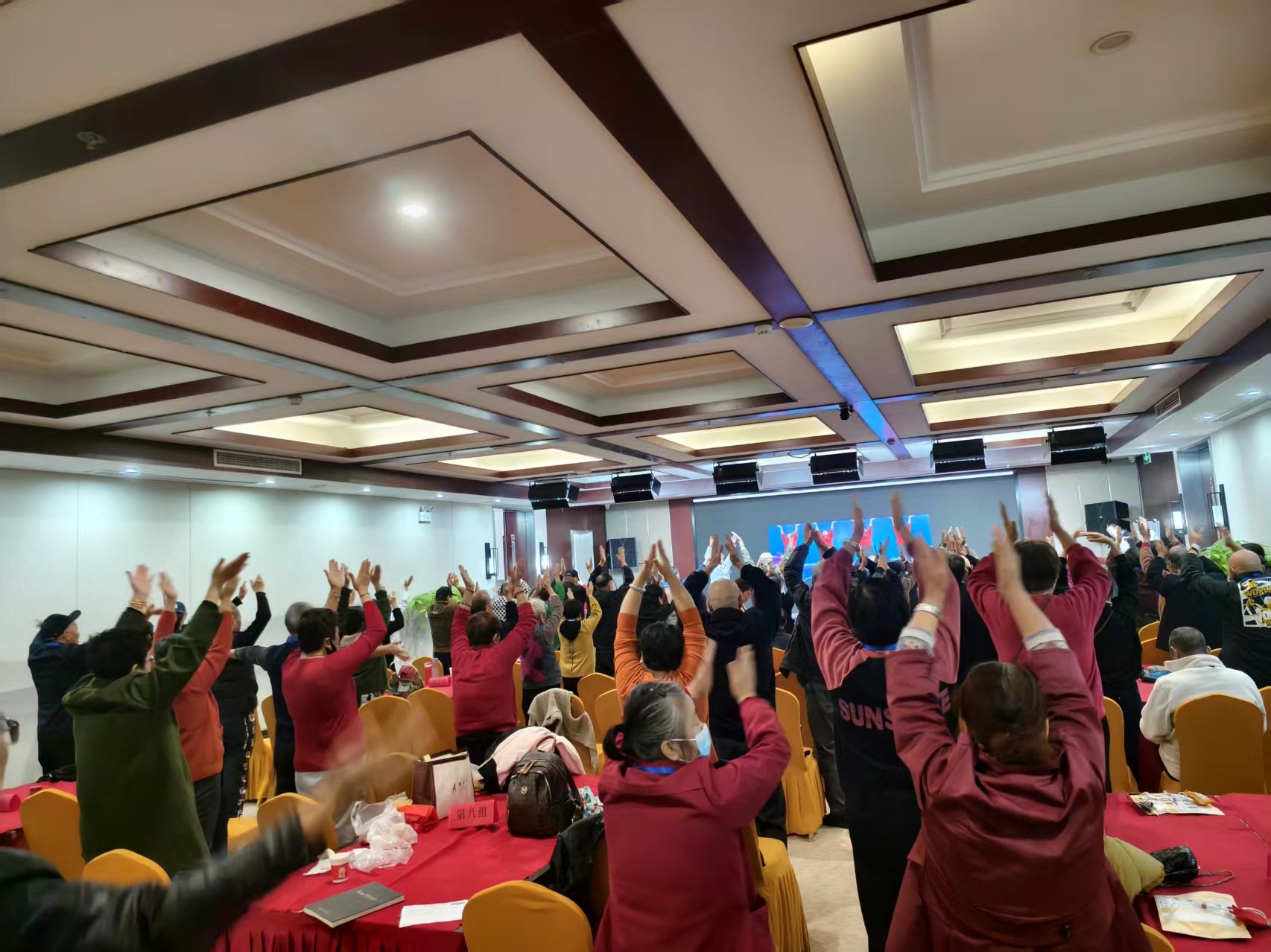 【无锡日报报道】安国医院——治疗、饮食、运动系统应对，告别“甜蜜的负担”